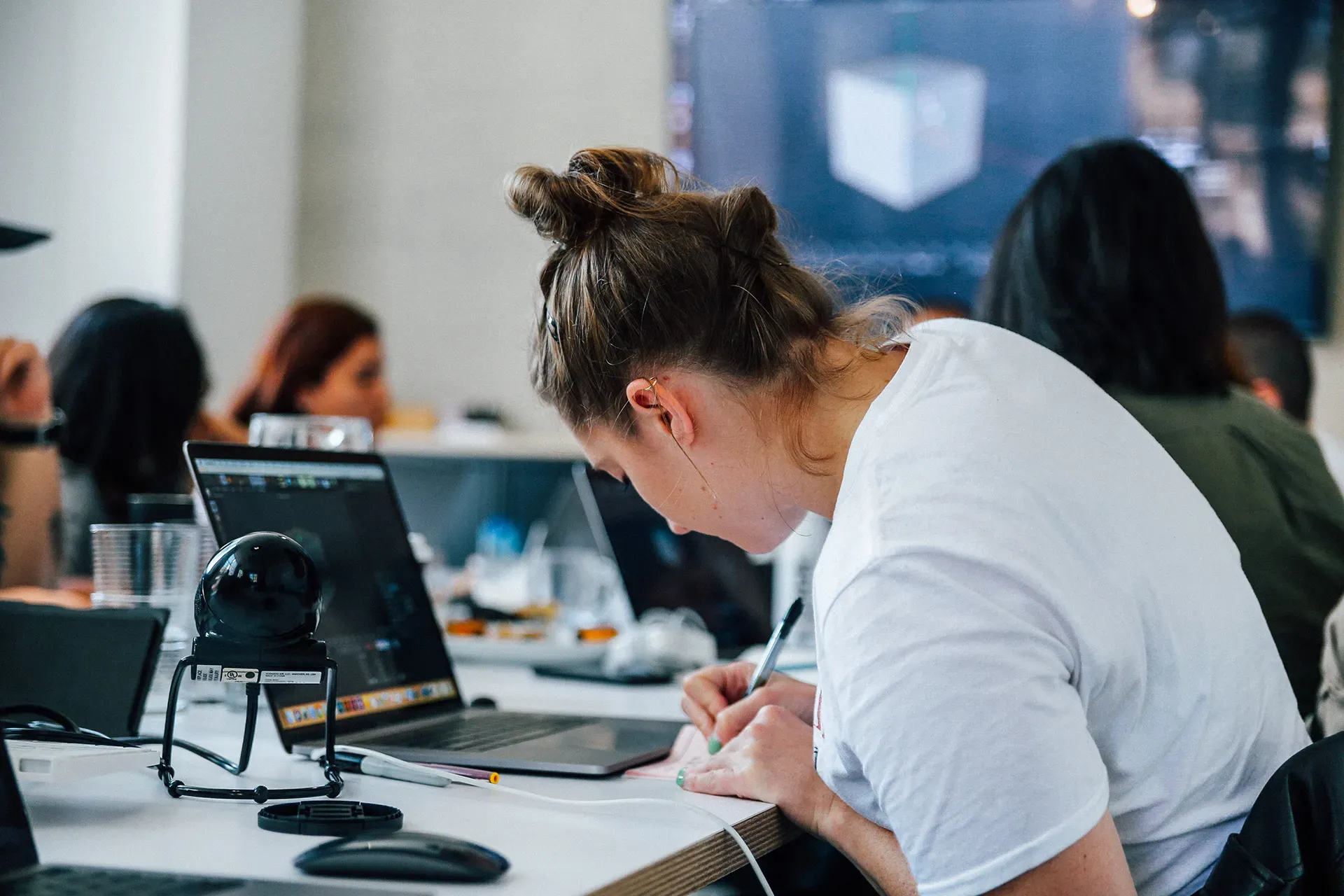 A team member resolving digital challenges at Dapth